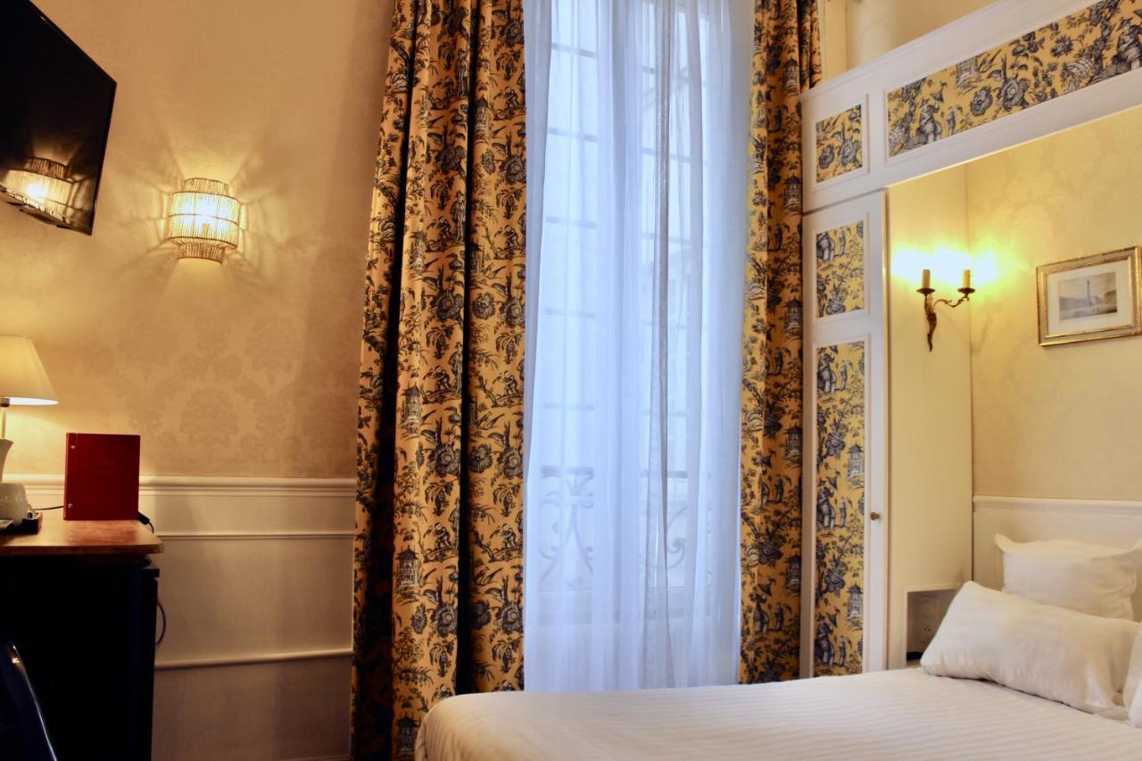 Hotel De La Bretonnerie Paris Exteriör bild